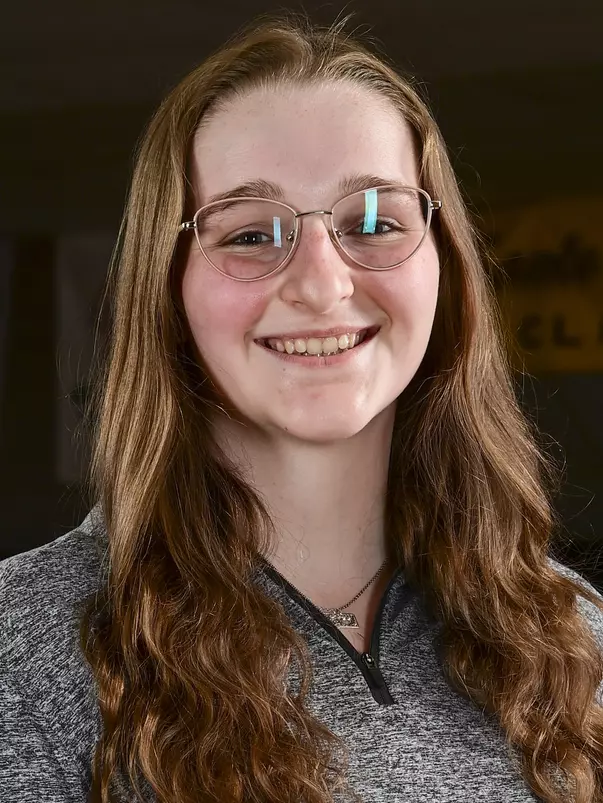 Hope Bunk - YSU Bowling 2022-23 Photo Day at Holiday Bowl (Sept. 23, 2022)