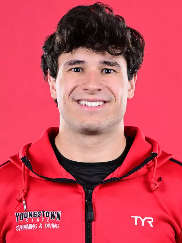 Moritz Bayer Headshot