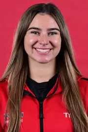 Izzy Rossi headshot