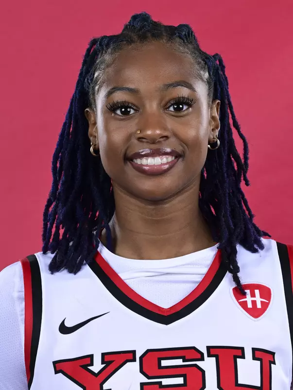 Erica King Headshot