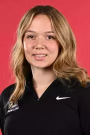 Leyna Kratzer - 2025-26 Headshot