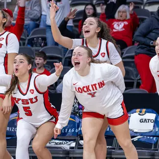 YSU women's basketball players celebrate on the bench during the 2026 Horizon League Women's Basketball Championship (Photo by Chloe Whitlock)