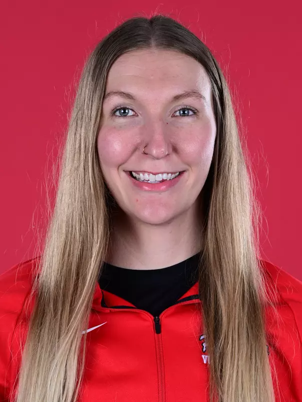 2026-27 Coach Maddie Clayton Headshot