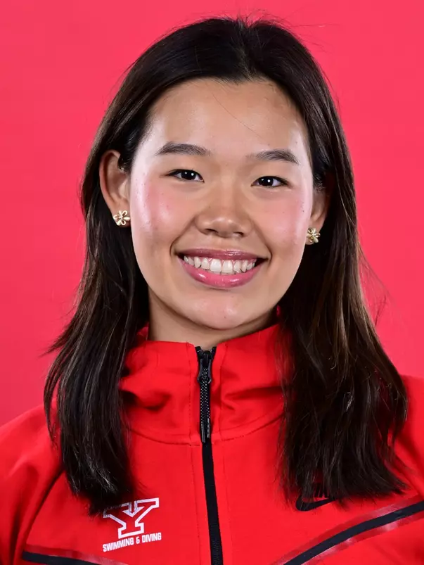Lily Ho 2026-27 Headshot