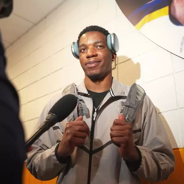 Image related to Amarri Monroe Postgame vs. Niagara