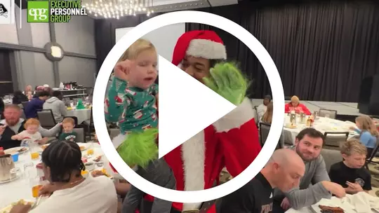 Poster image for Mike "The Grinch" Wright Takes on Christmas