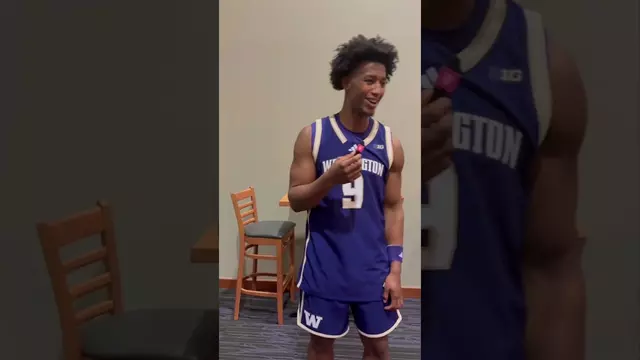 Poster image for WOOF it’s gameday #gohuskies #universityofwashington #basketball #ishowspeed #bark