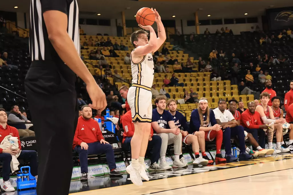 Men's Basketball - Southern Miss