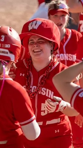 Softball | Wisconsin Badgers