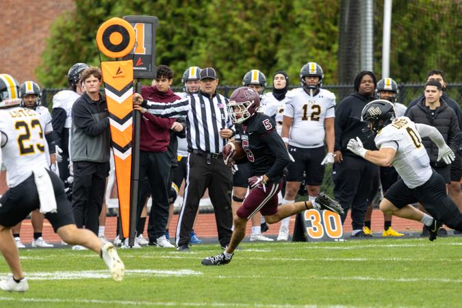 Gallagher Breaks Receiving Record in 52-35 Loss to Pacific