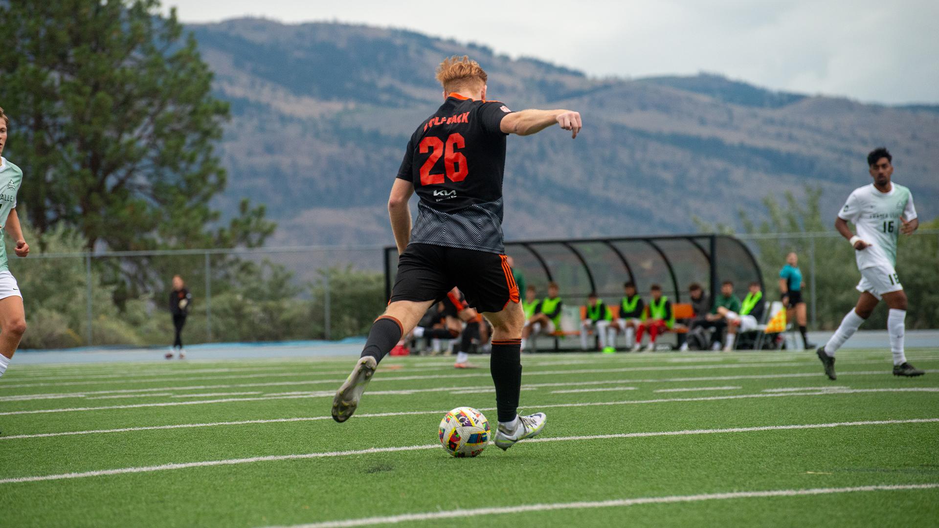 WolfPack strike first but fall to Cascades on the road