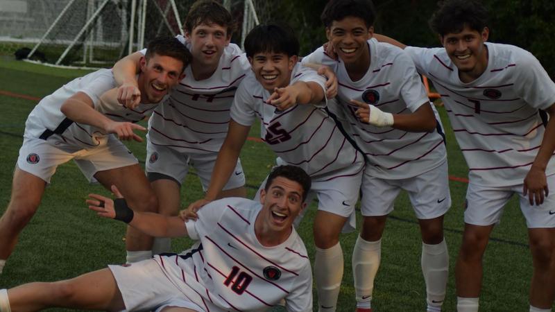 Jake Forst Foresters Stay Perfect After 4–3 Thriller Over Illinois College - Lake ...