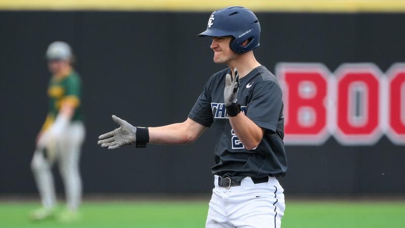 Baseball Loses Series Opener to Skidmore, 10-7 - Ithaca College Athletics