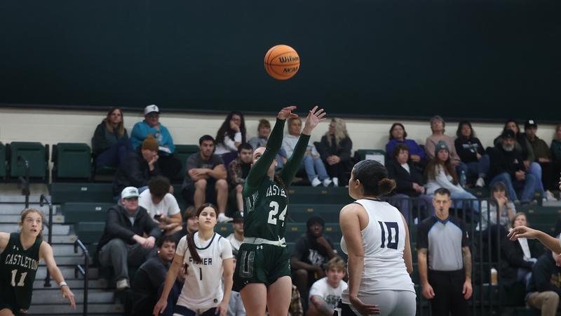 Women's Basketball Picks Up Road Win Against Golden Knights - Vermont ...