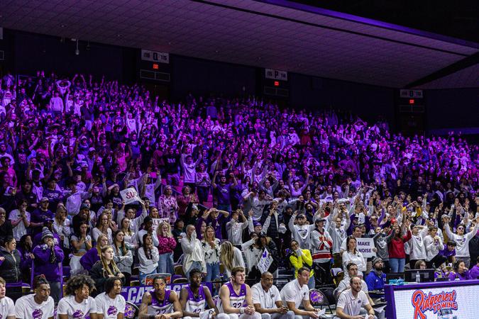 Ramsey Center crowds continued through the winter as on Jan. 16, a crowd of 5,018 – the third largest in school facility history – saw the men’s basketball showdown between WCU and Samford on the CBS Sports Network.