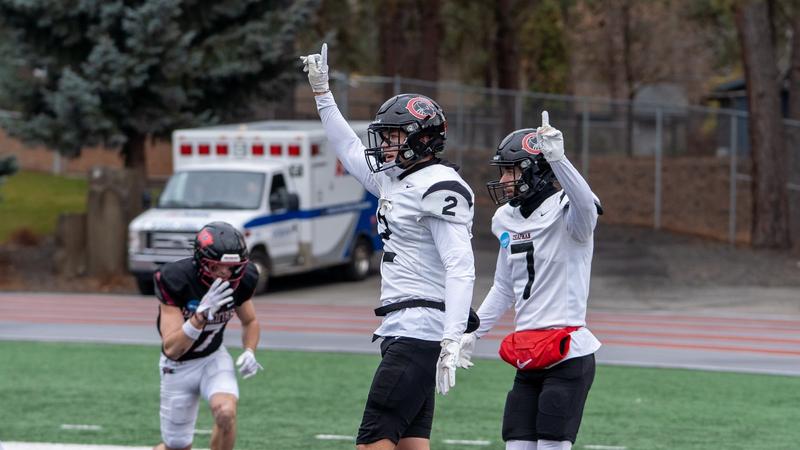 Football advances with 18-16 win at Whitworth - Chapman University