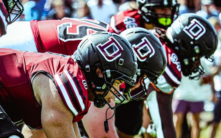 Brewer Scores 2nd Straight Defensive Touchdown in Season Finale Loss to ...