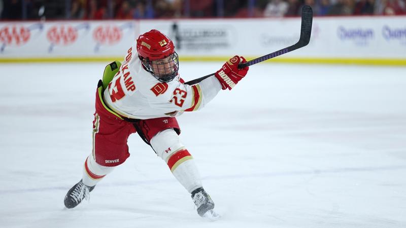 Eric Pohlkamp Dinobatkan All-American 2025-26 – Atletik Universitas Denver
