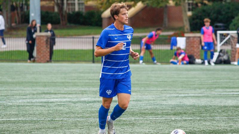 Marlin Reeves W&L wins fiery rematch against Roanoke to sweep season series ...