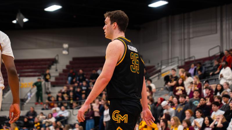 Dustin Razsi George Mason Game 18: GMU (16-1 / 4-0) at Loyola Chicago (5-12 / 1-3) on Tuesday ...