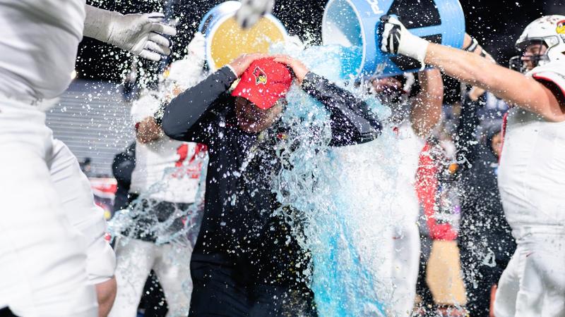 Redbird Athletics Announces $2.5 Million Gift To Football Program - Illinois State University Athletics