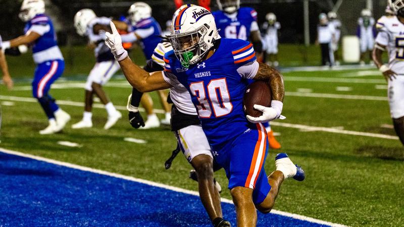 Houston Christian football: FB: Huskies Rout Buffaloes in Program Record Win