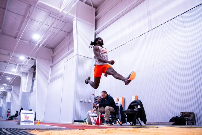 Warrior Track & Field Teams Host Indoor Invitational - Indiana Tech ...
