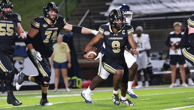 Lindenwood football: Football Edges Charleston Southern, 20-17 in Season Opener