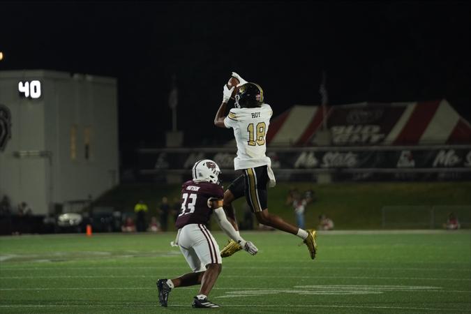 Lindenwood football: Elijah Roy Named OVC Rookie of the Week