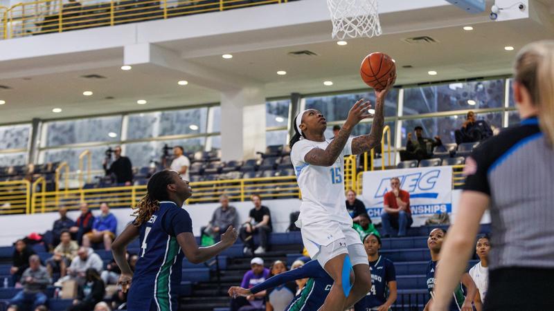 Keke Gaines Layup 3.12