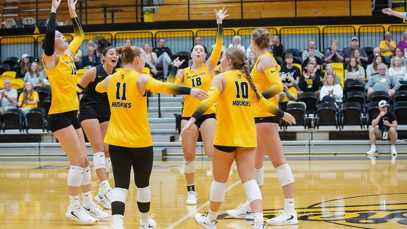 Michigan Tech Rugby Huskies sweep Roosevelt in home opener - Michigan Tech