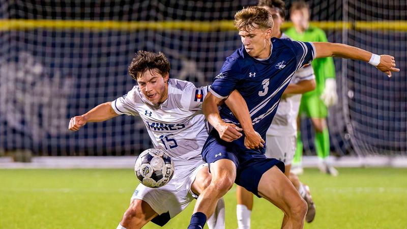 Orediggers Lose to SDM, 3-2 Orediggers Lose to SDM, 3-2