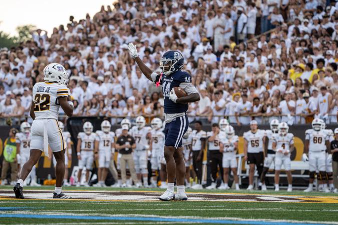 Monmouth football: Broncos Pull Away from Hawks in Kalamazoo