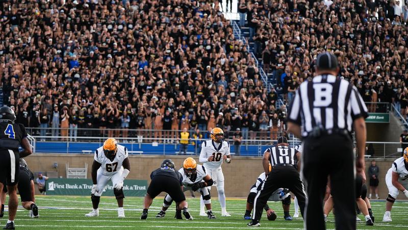 New Haven football: #2 South Dakota State Fends off New Haven