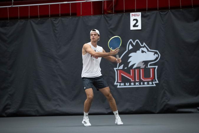 Huskies Head to Notre Dame Hidden Duals