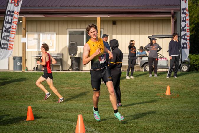 Tyson Routley Cross Country Runs at Cameron Invitational II - Ottawa University