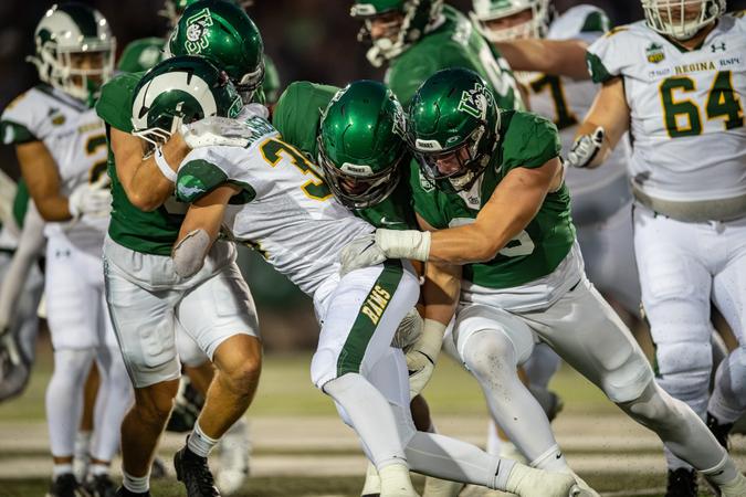 Two Rams Colliding PLAYOFF PREVIEW: Huskies and Rams Collide in Championship Rematch ...