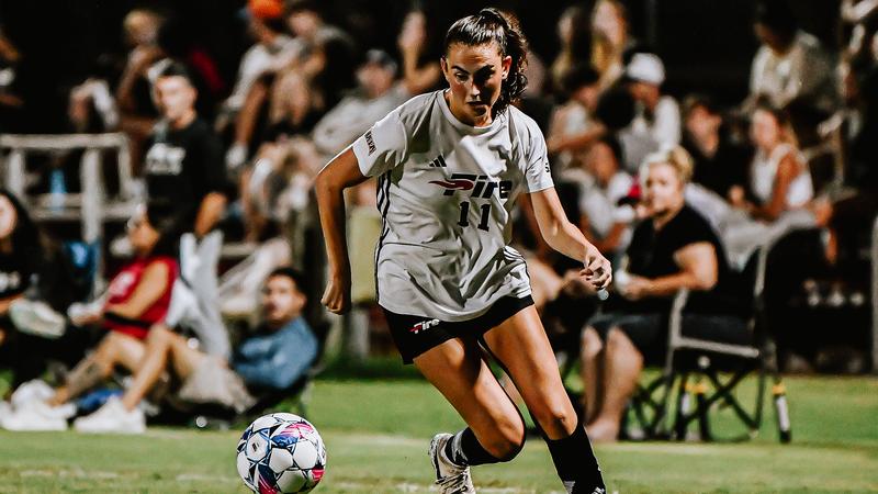 Summer Rusher Ranked Fire Roll in Sun Opener - Southeastern University Athletics