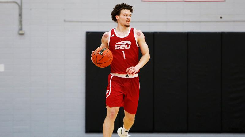 Nixon Rourke Nixon’s Late Three Sends Fire to Bracket Final - Southeastern ...