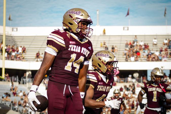 Game Recap: Bobcats Dominate UIW, 63-10, in Front of Family Weekend Crowd