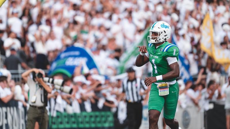 West Florida football: Davis Named UAC Co-Offensive Player of the Week