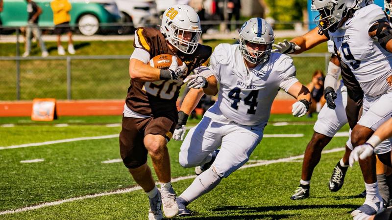 Valparaiso football: Beacons Edged by Butler in Hoosier Helmet Heartbreaker