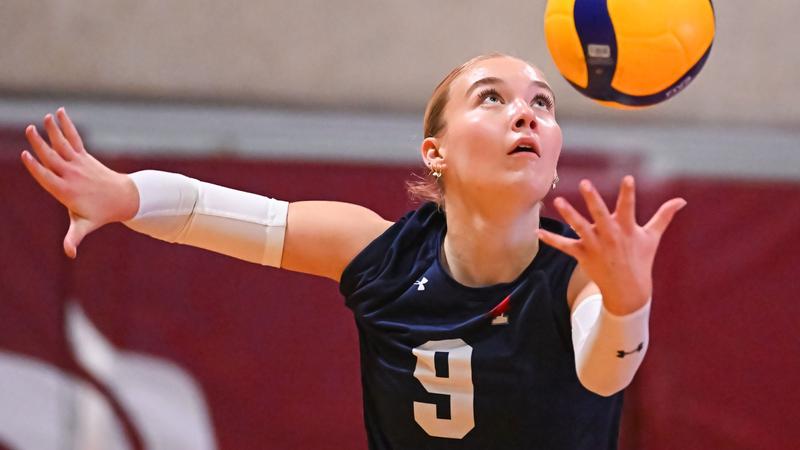 Cora Thompson U OF T SECURES FIRST WIN OF NEW SEASON - University of Toronto Athletics