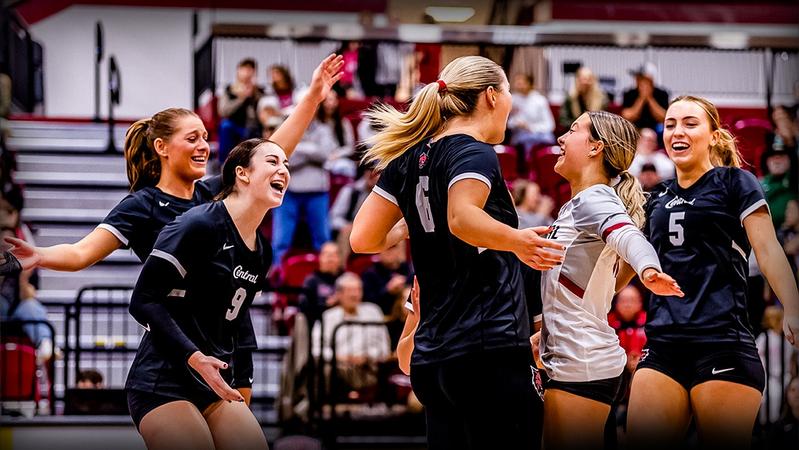 Wildcat Rivals CHASING THE CHAMPIONSHIP: Wildcats Take on Ranked Rivals in Final Road ...