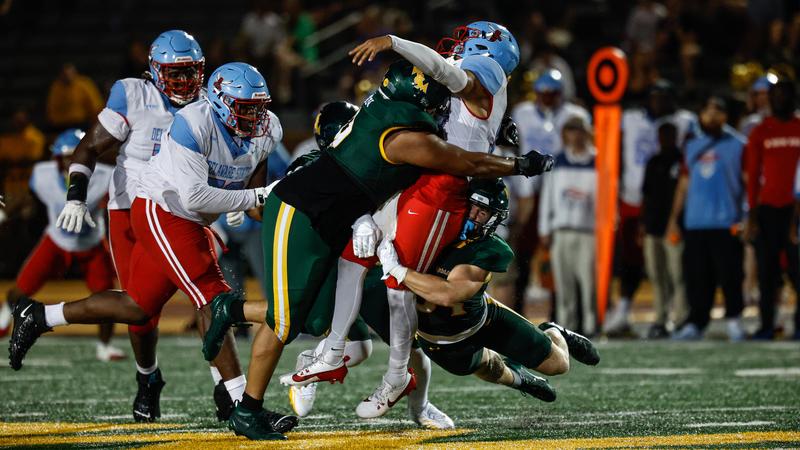 William & Mary football: No. 17/19 Football Defeats Delaware State, 22-15, in Home Opener
