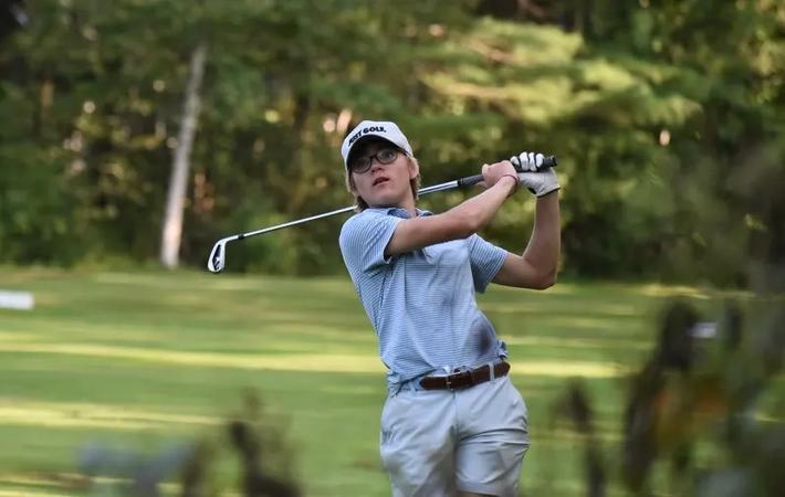 William Rutter Golf Bobcat Golfers Are on Top of Their Game! - Brewster Academy Athletics