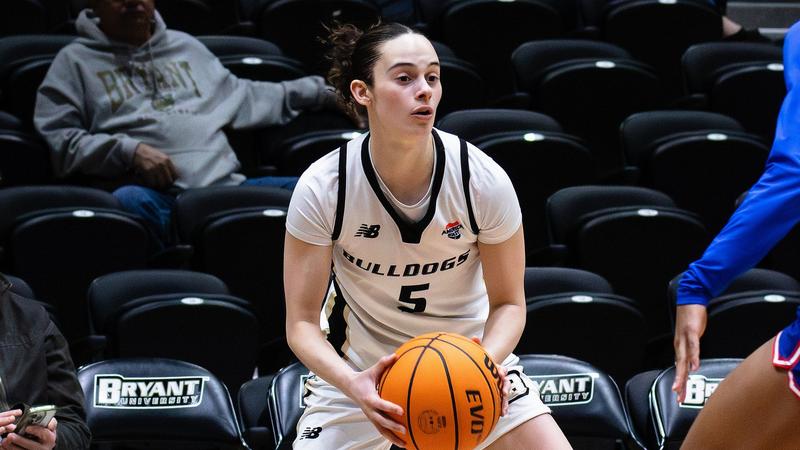 Emma Calvert BRYANT AND UVM MEET IN SMITHFIELD ON SATURDAY - Bryant University