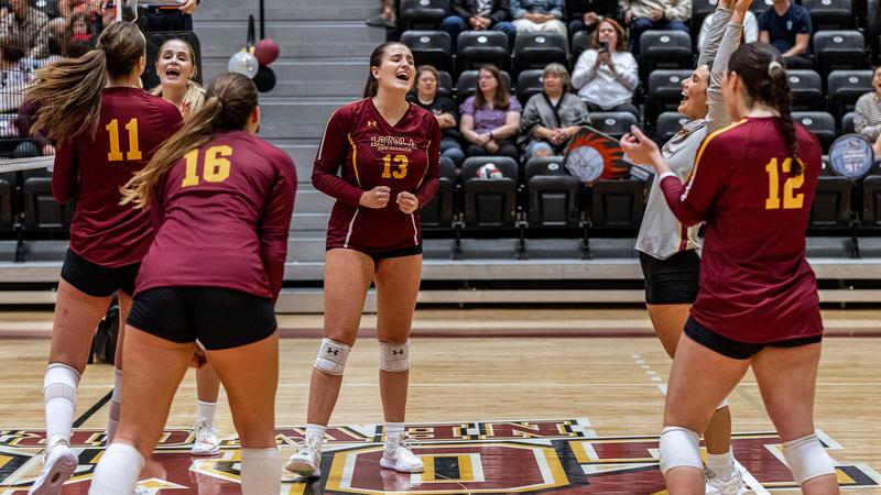 Bpc Friday Loyola sweeps BPC Friday - Loyola University New Orleans