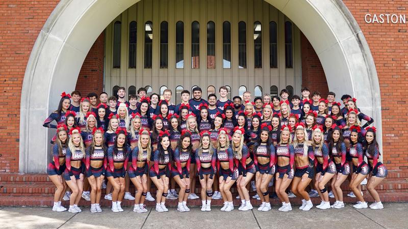 Meet the 2025-2026 Cheer Team - Navarro College