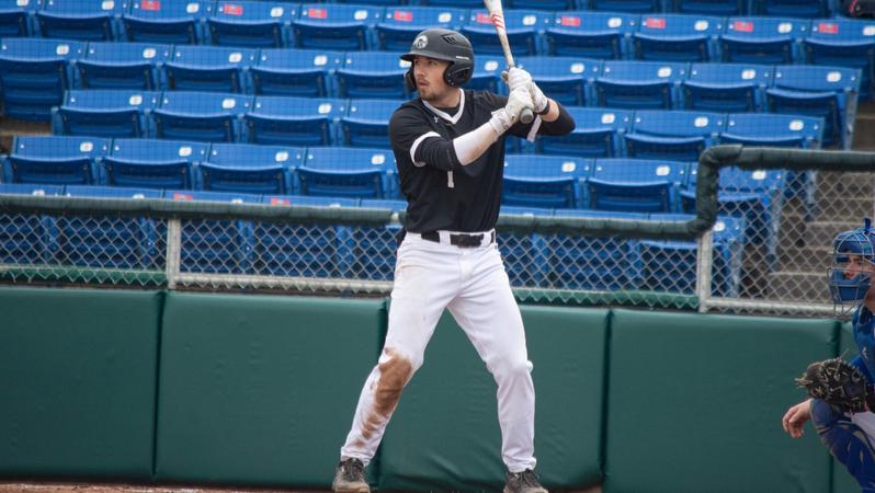 Isaac Rohde RC completes four game series sweep on Sunday - Roanoke College
